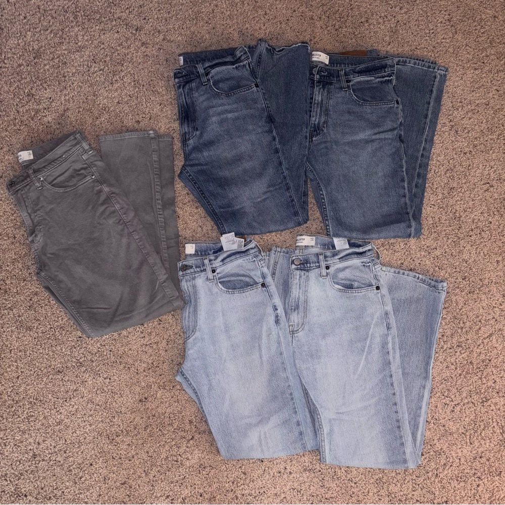 Hollister Men’s Jeans Bundle - Blue, Light Blue, and Gray